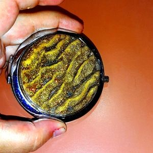 Pearlized Gold Compact mirror